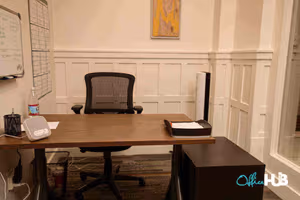 4 Person Coworking Desk