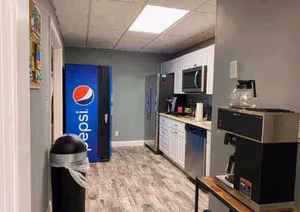 9 Person Private Office