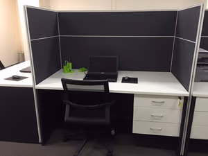 1 Person Shared Office