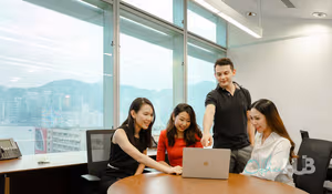 9 Person Private Office