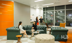 5 Person Private Office