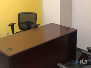 5 Person Coworking Desk