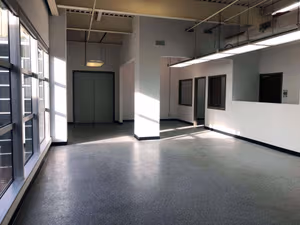 1 Person Private Office