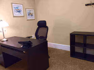 7 Person Private Office