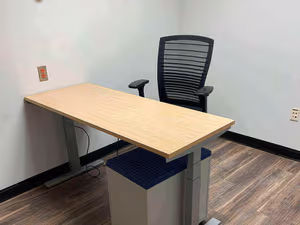 1 Person Coworking Desk