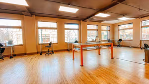 1 Person Coworking Desk