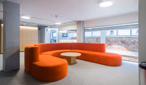 6 Person Coworking Desk