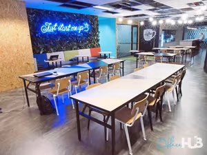 10 Person Private Office