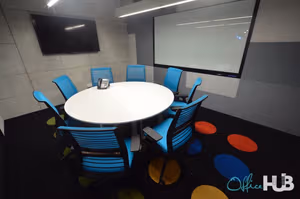 9 Person Private Office