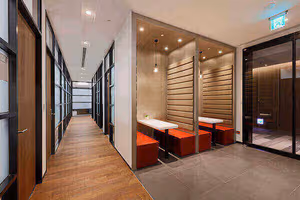 4 Person Coworking Desk