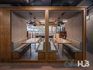 4 Person Coworking Desk