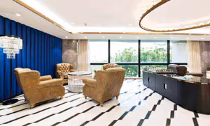 10 Person Coworking Desk