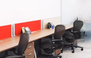 5 Person Coworking Desk