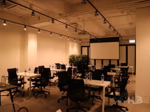 12 Person Private Office