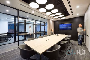 10 Person Private Office