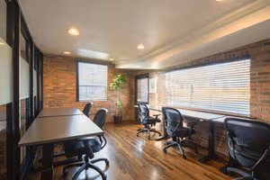 1 Person Coworking Desk