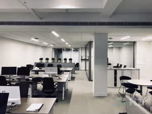 12 Person Private Office