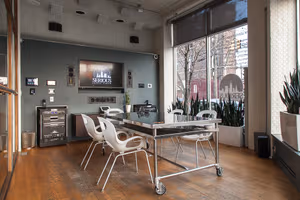 1 Person Private Office