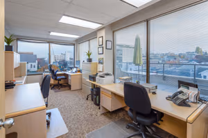 5 Person Private Office
