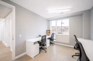 1 Person Private Office