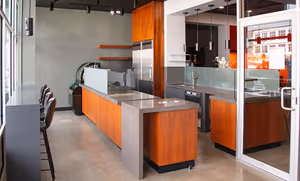 4 Person Coworking Desk