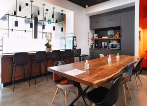4 Person Private Office