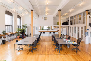 3 Person Shared Office