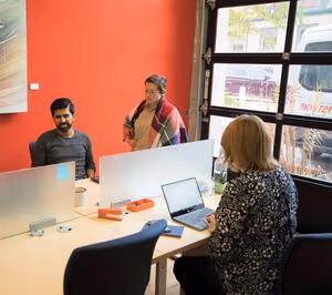 4 Person Coworking Desk