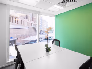 1 Person Private Office