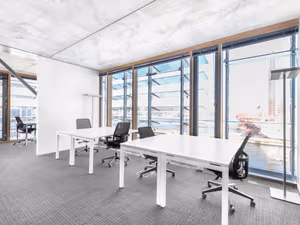 15 Person Private Office