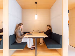 5 Person Private Office
