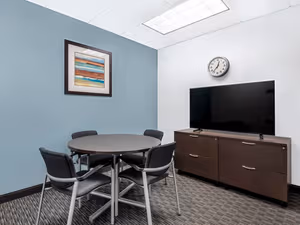 7 Person Private Office