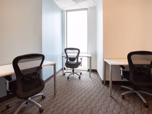 5 Person Private Office