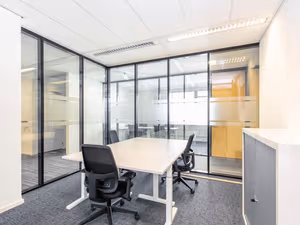 10 Person Private Office