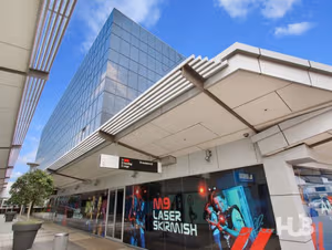 4 Person Private Office