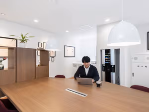 1 Person Virtual Office