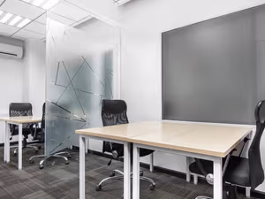 7 Person Private Office