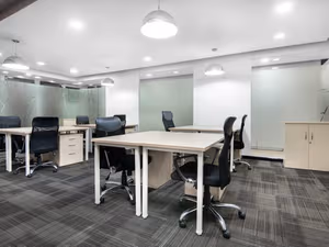 4 Person Private Office