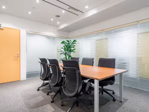 5 Person Private Office