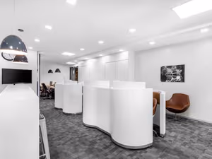 10 Person Private Office