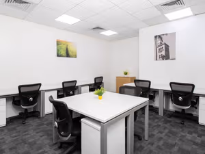 10 Person Private Office