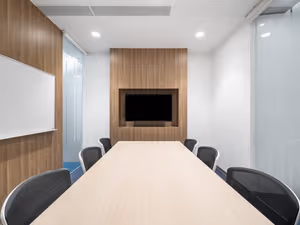 7 Person Private Office