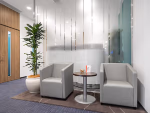 10 Person Private Office