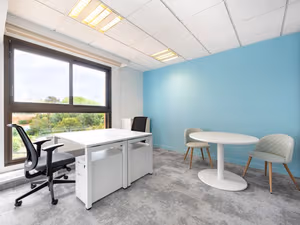 1 Person Private Office