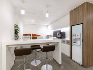 10 Person Private Office