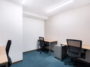 30 Person Private Office