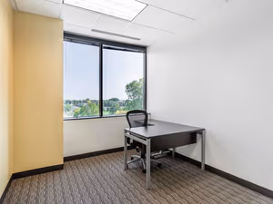 1 Person Private Office