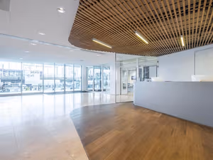 1 Person Coworking Desk