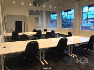3 Person Shared Office