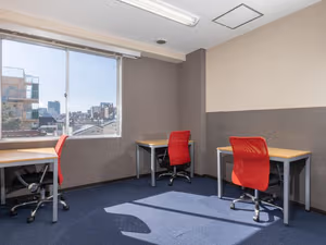 15 Person Private Office